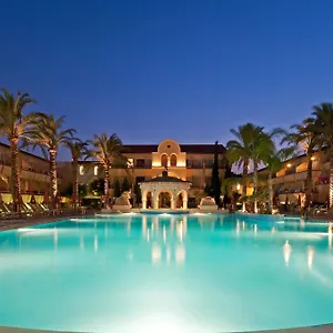 فندق Napa Plaza